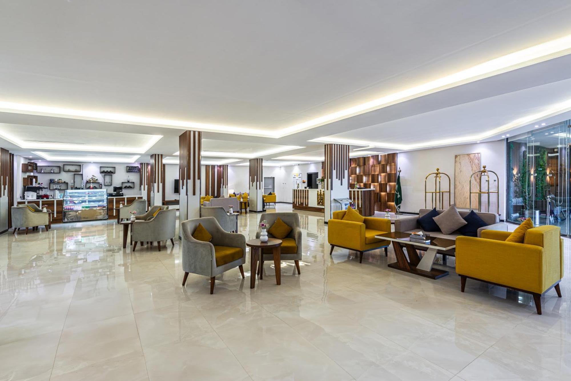 The Palace Hotel Suites Chamis Muschait Exterior foto